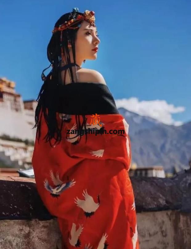 藏族服装悠远神秘的时尚